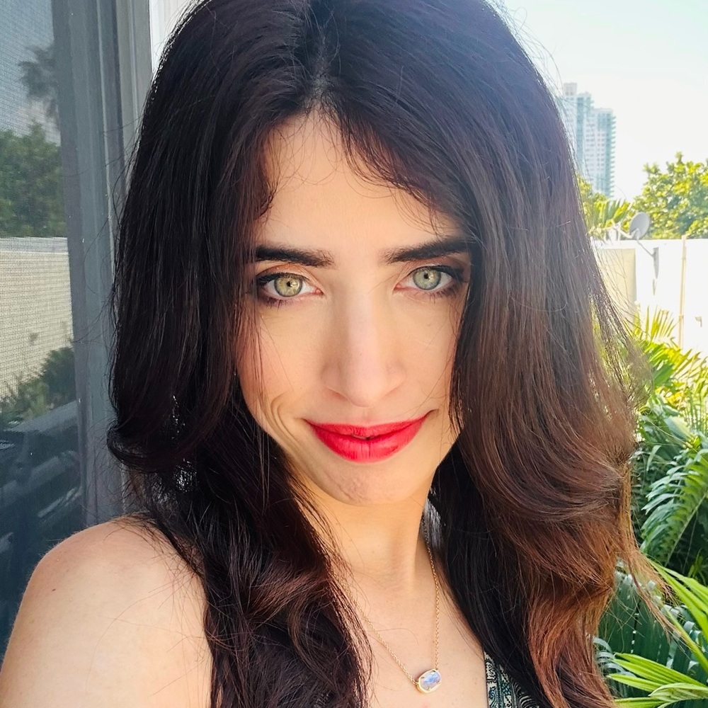 Meet your Posher, Tatiana